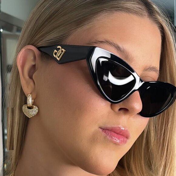 DOLCE & GABBANA キャットアイフレムサンクラス 0DG4439 50187 Dolce & Gabbana™ DG4439 Cat-Eye Sunglasses | EyeOns.com